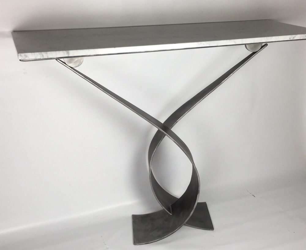 Side of Vagues Console Table