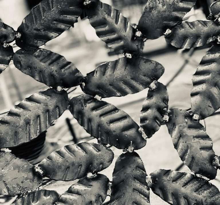 beech leaf Sculpture